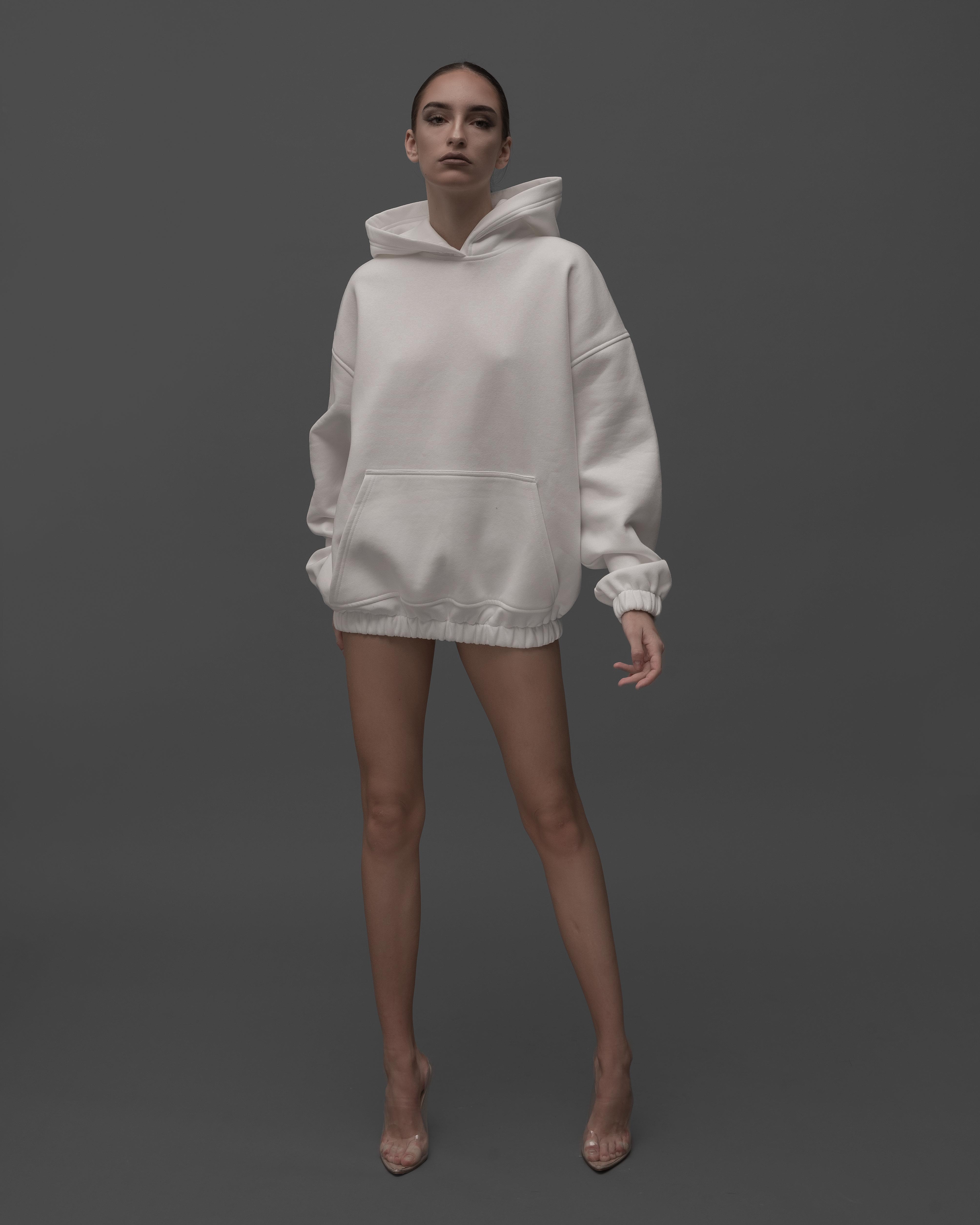PORCELAIN OVERSIZED HOODIE